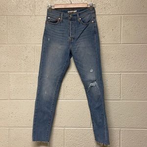 Levi’s Wedgie Skinny Jeans